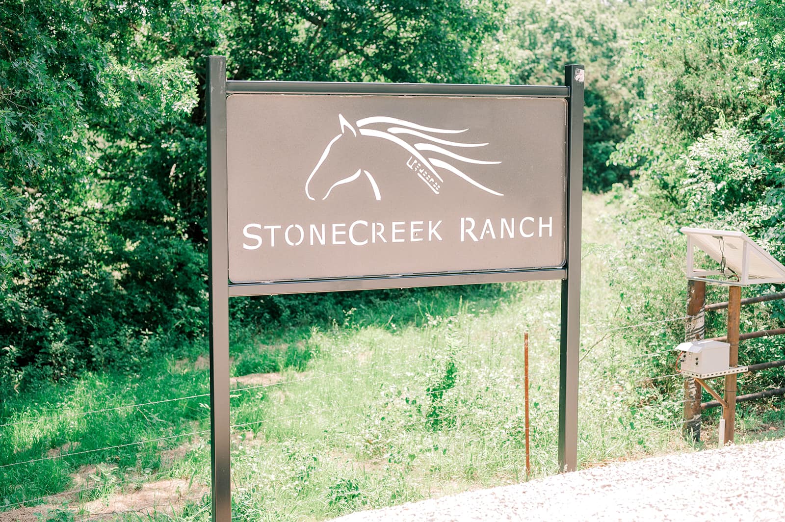 449163075_1000952595370674_8730603492688402583_n stonecreek ranch sign