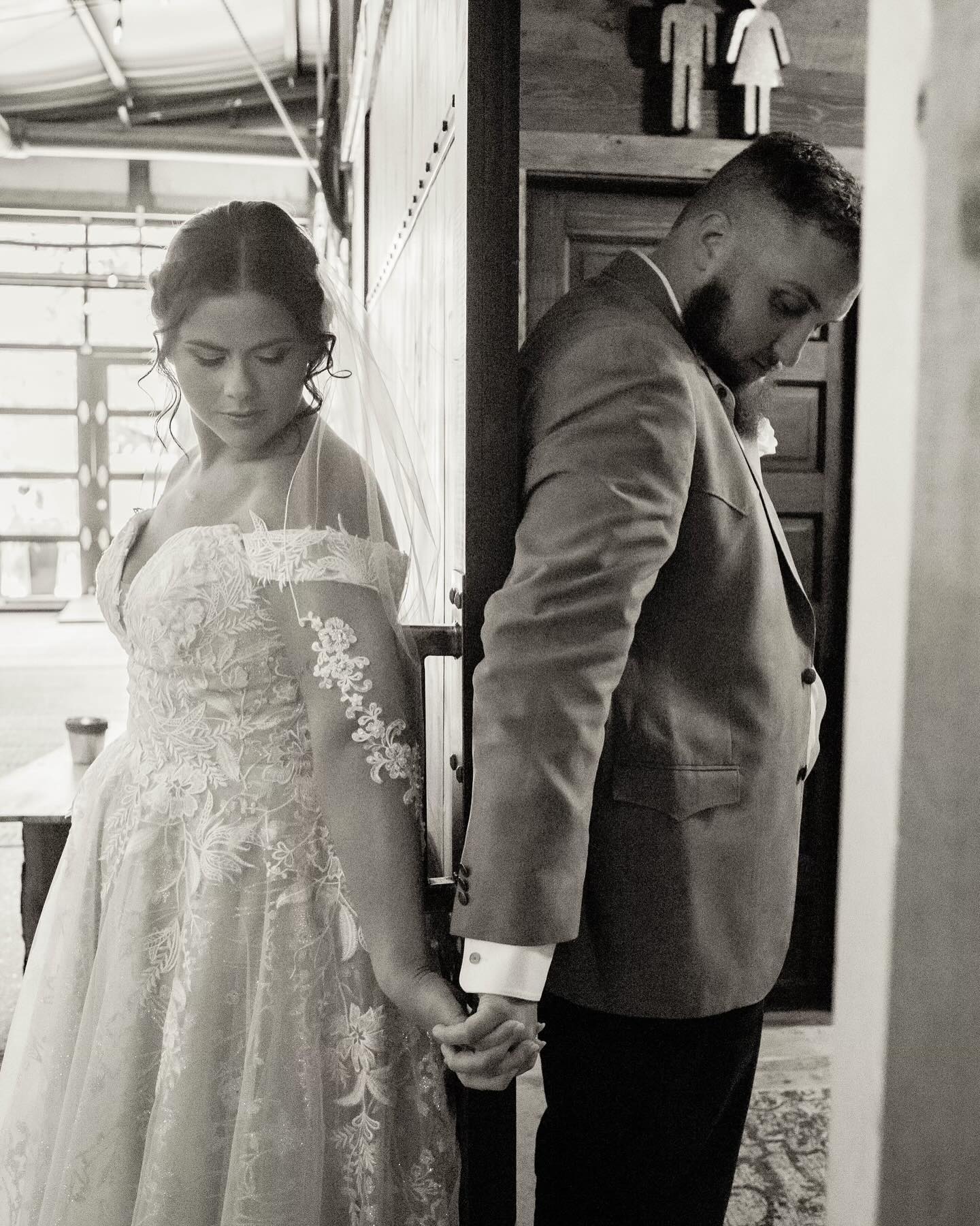 452043113_1019165456882721_4196764620098754522_n bride and groom holding hands before first look