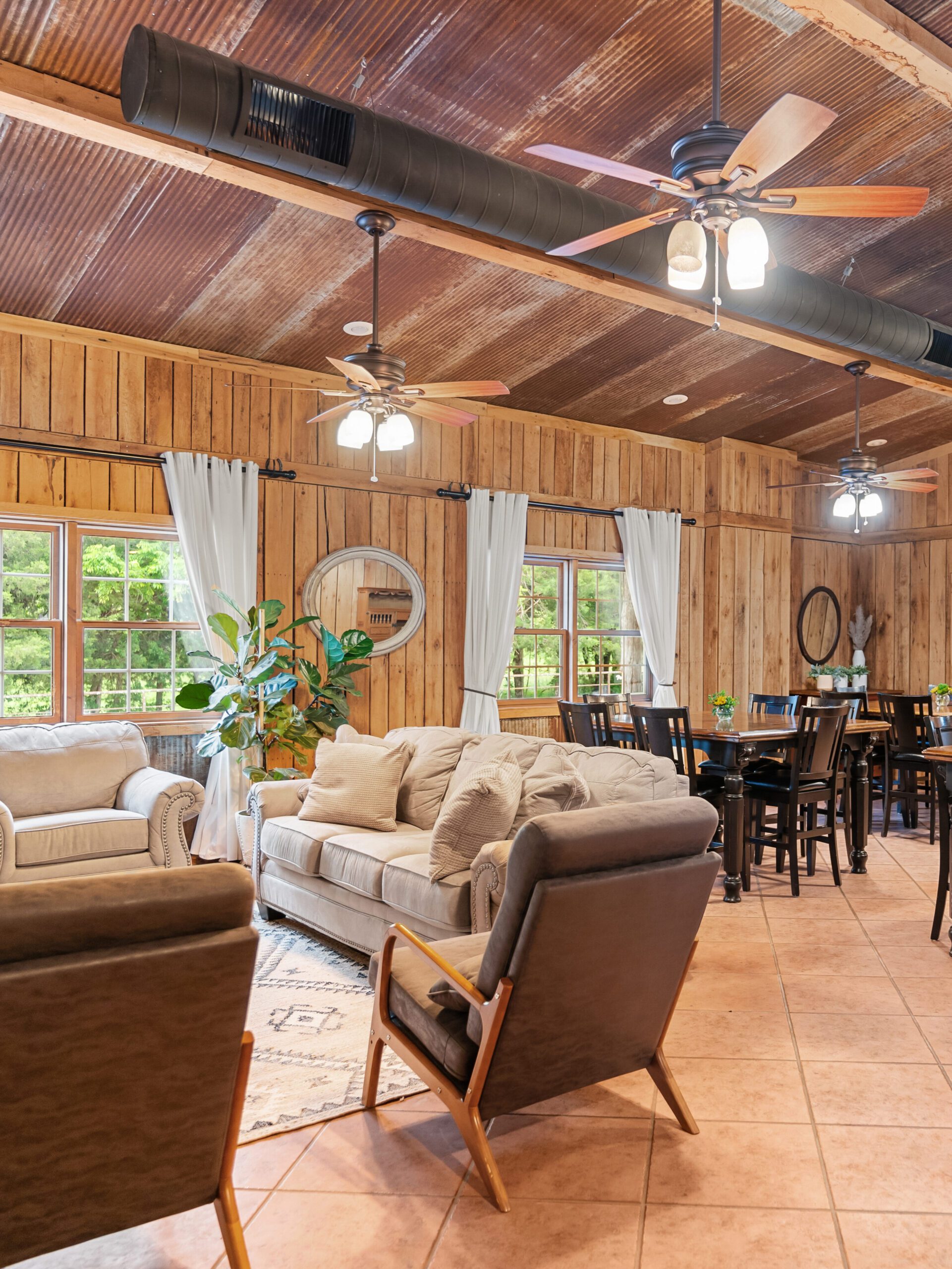 lodging at stonecreek ranch